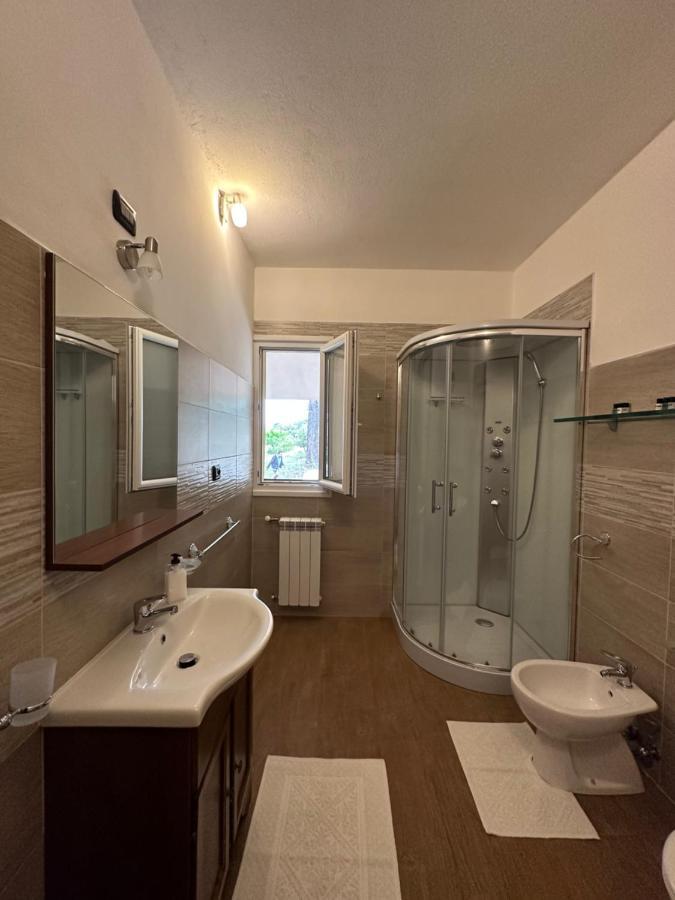 Domo Mia Bed & Breakfast Telti Екстериор снимка
