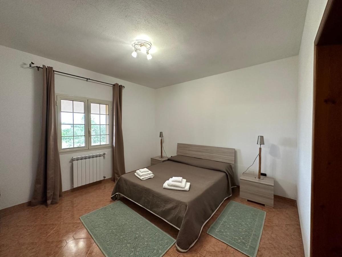 Domo Mia Bed & Breakfast Telti Екстериор снимка